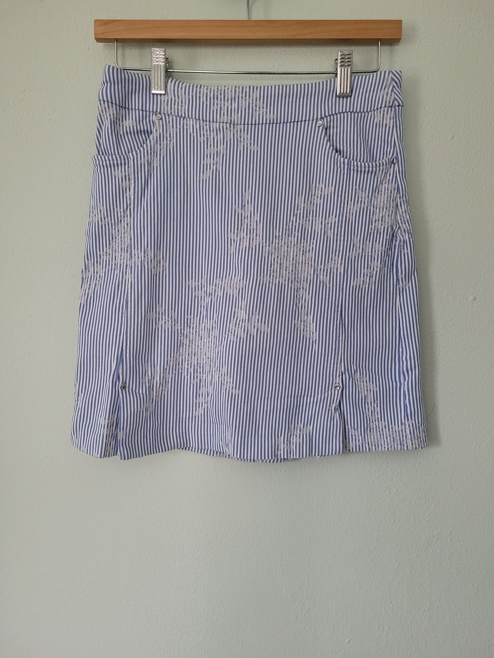 Blue & White Striped Mini Skort with Subtle Floral Embroidery - Tribal - Size 6